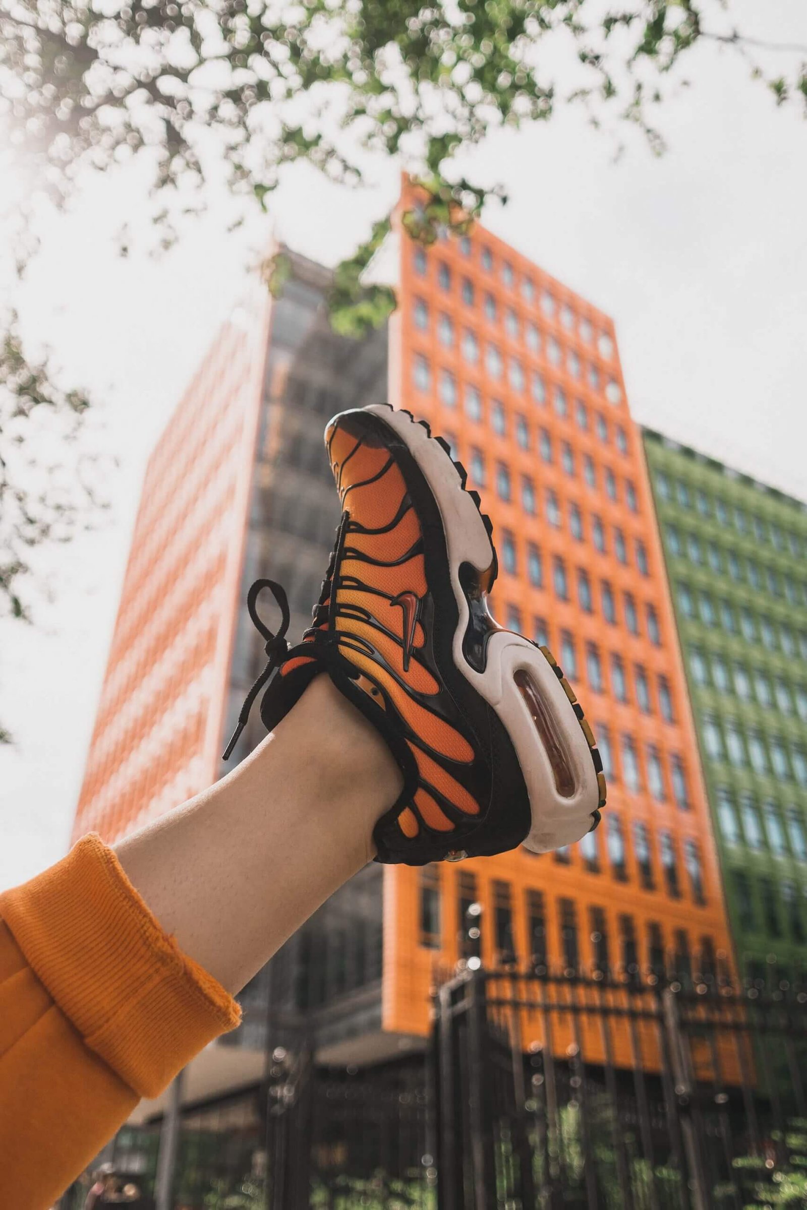 collins lesulie iytueoqhfvk unsplash